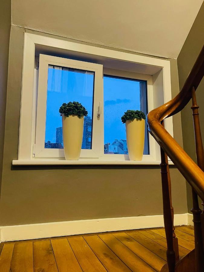 O-Sea House: Herenwoning In Belle Epoque Wijk Te Oostende 外观 照片